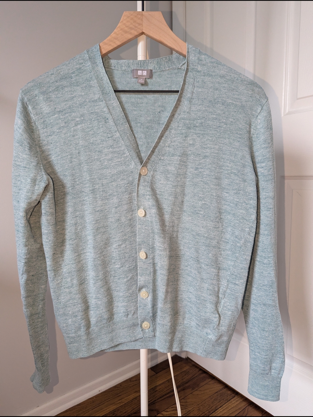 UNIQLO Lightweight Teal Sweater - Medium